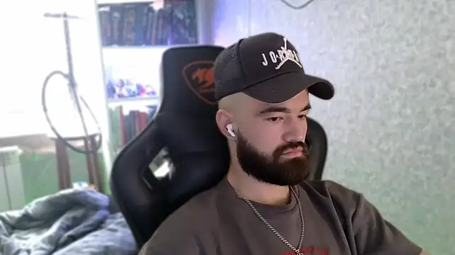_Serious_Man Шоу с уебкамера