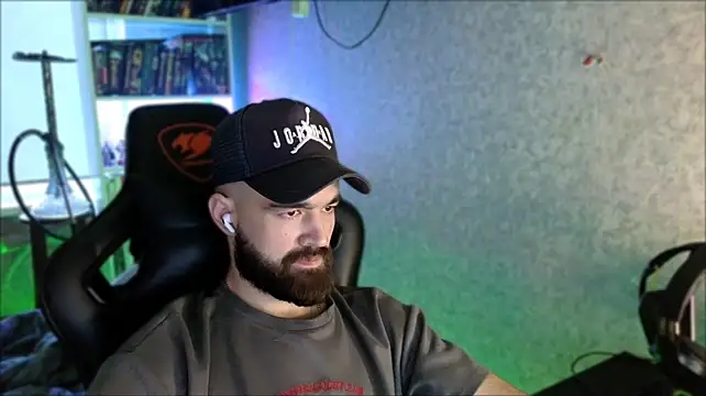 _Serious_Man's Webcam Show