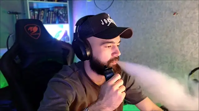 _Serious_Man Show Webcam