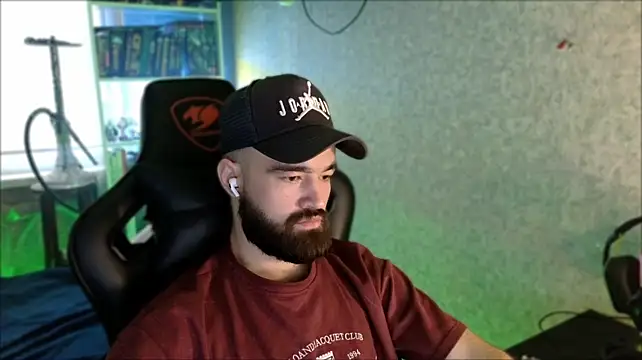 _Serious_Man Webcamshow