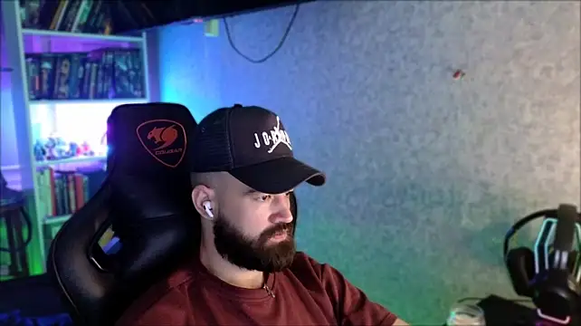 _Serious_Man Webcam-Show