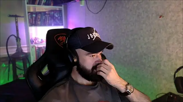 Webkamerová show _Serious_Man
