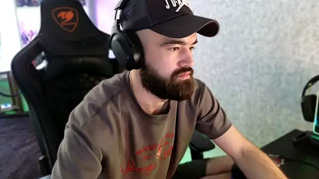 _Serious_Man Шоу с уебкамера