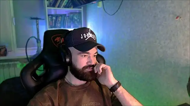 הופעת וובקאם של _Serious_Man