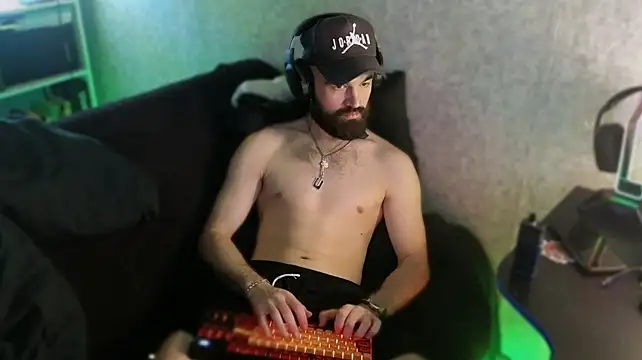 _Serious_Man Webcam-Show