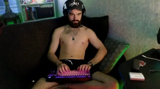 _Serious_Man webkamerás műsora