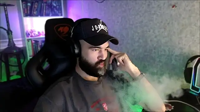 Webkamerová show _Serious_Man