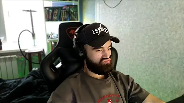 _Serious_Man webkamerás műsora