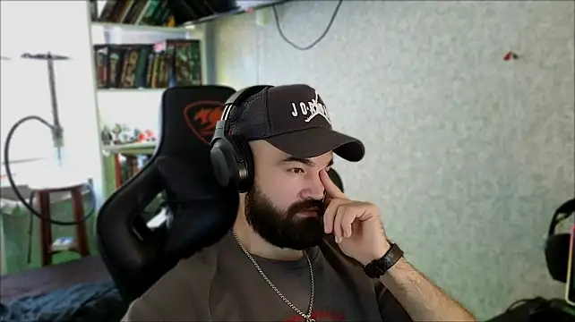 _Serious_Man Webcamshow