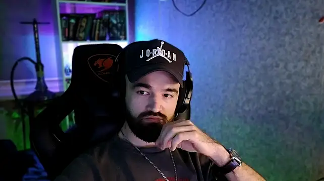 Webkamerová show _Serious_Man