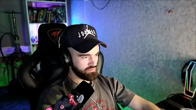 _Serious_Man Webcam-Show