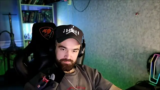 _Serious_Man Webcamshow