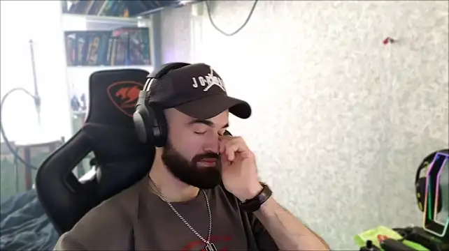 Show Webcam de _Serious_Man