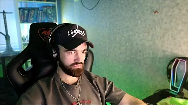 _Serious_Man's Webcam Show