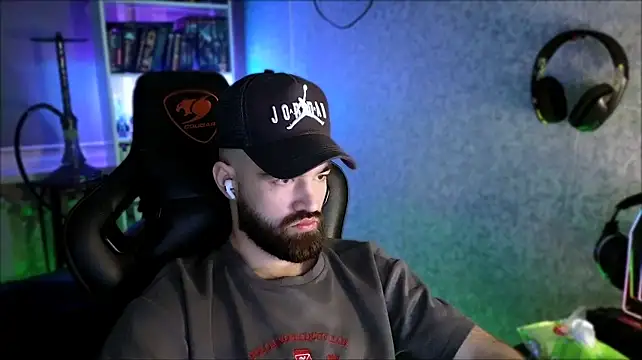 _Serious_Man Webcam show