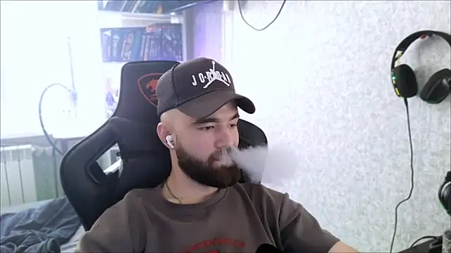 Webkamerová show _Serious_Man
