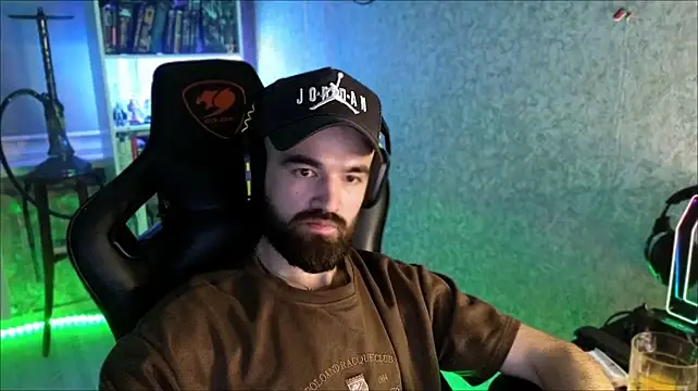 Webkamerová show _Serious_Man