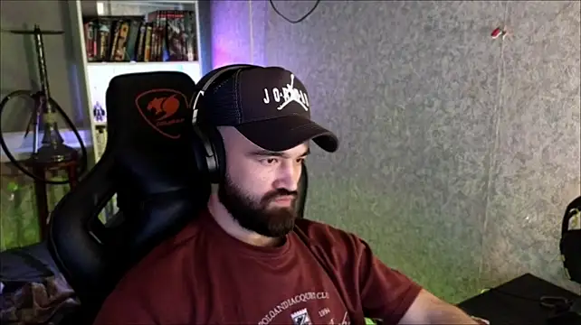 Webkamerová show _Serious_Man