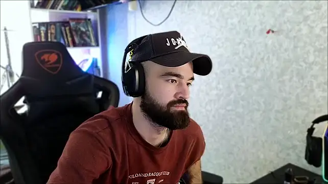 _Serious_Man Webcam-Show