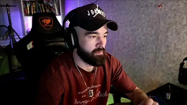 Webkamerová show _Serious_Man