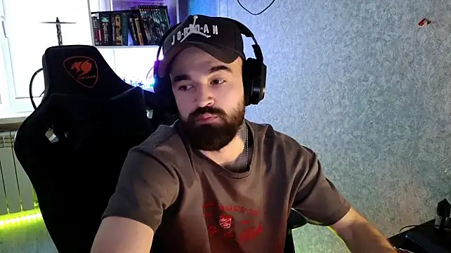 _Serious_Man Show Webcam