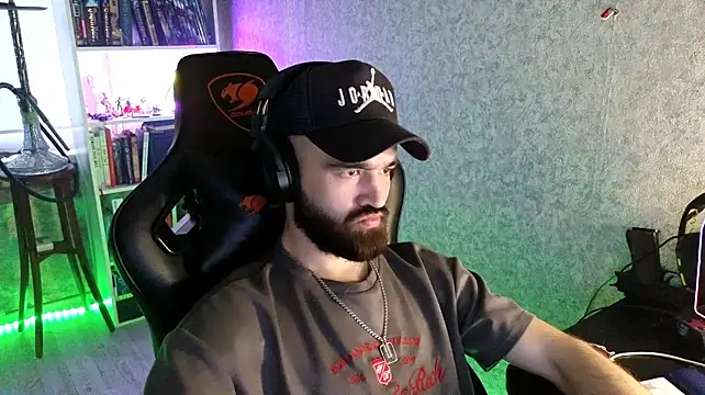 _Serious_Man Шоу с уебкамера