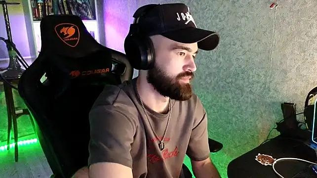 _Serious_Man Webcam-Show