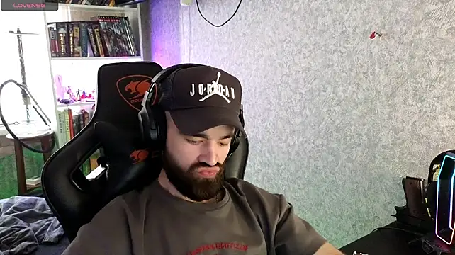 _Serious_Man Webcam-Show