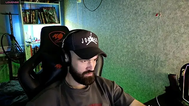 _Serious_Man Webcam-Show