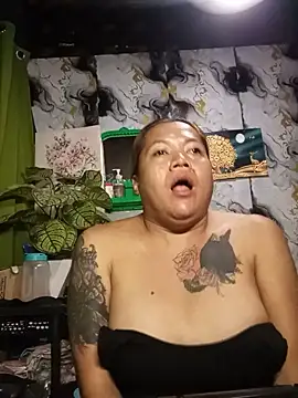 FoxyOpal Show in webcam