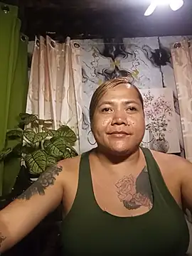 FoxyOpal webcam show
