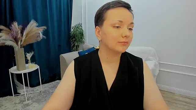 GoldenHazee Chat XXX in diretta