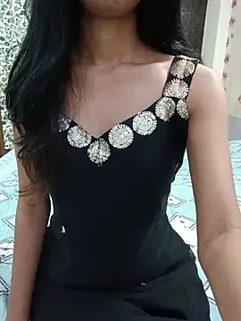 Daisy_Shah_ webkamerás műsora