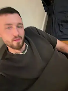 HelloFrankieboy's Webcam Show