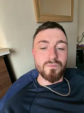 Show modela HelloFrankieboy na web-kameri