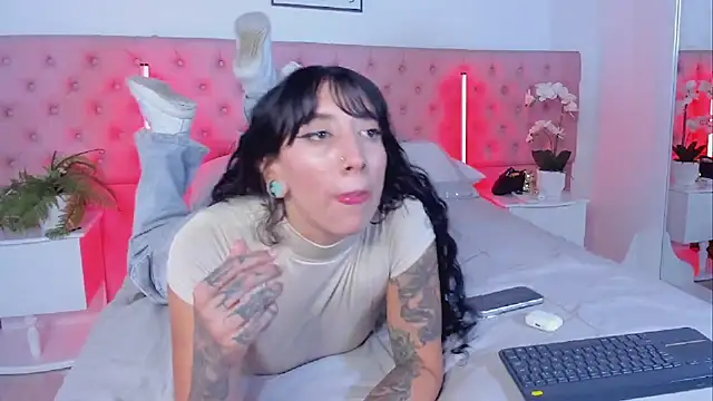 IvyRusselのウェブカメラショー