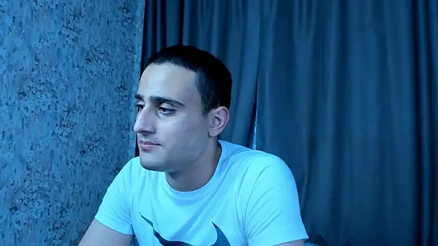 Show de OpalMischief na webcam