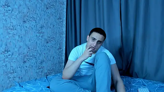 عرض كام OpalMischief