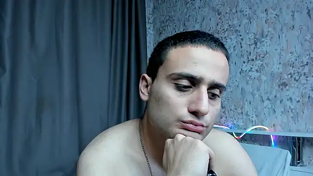 OpalMischief webcam show