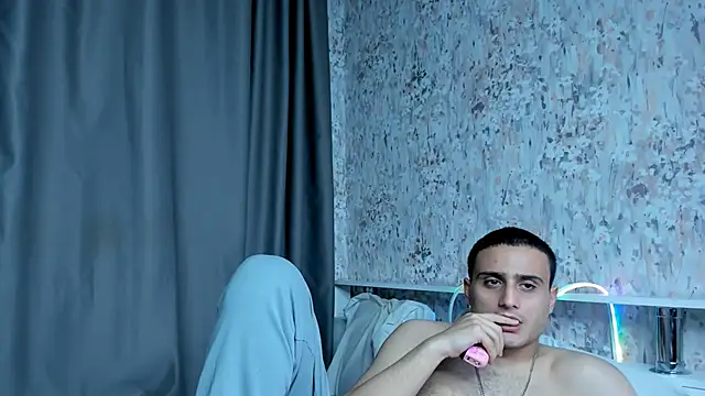 OpalMischief Webcamshow