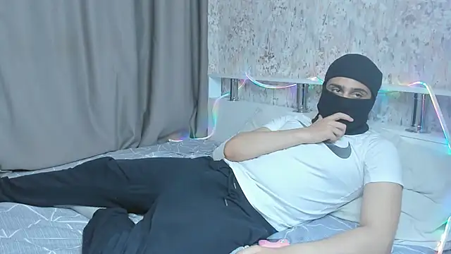 OpalMischief Webcam-Show