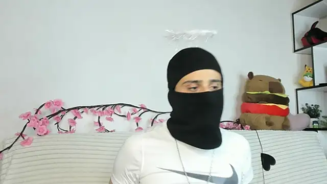 عرض كام OpalMischief