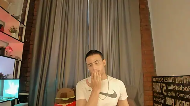 OpalMischief webcam show
