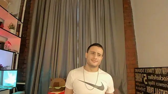 OpalMischief Webcam-Show