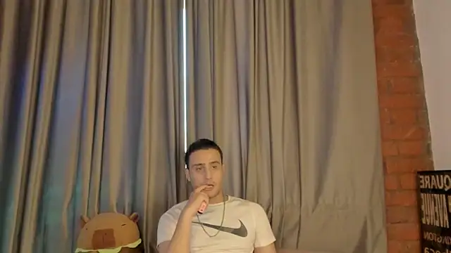 Webkamerová show OpalMischief