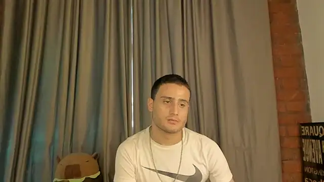 OpalMischief Webcam-Show