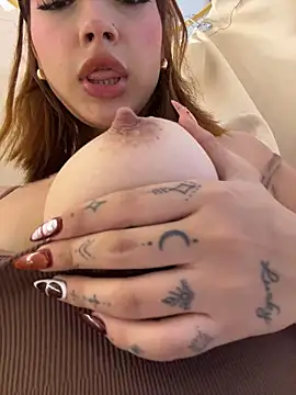 Chat XXX Live sophie_valencia