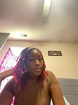 luckysevynn webcam show