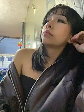 Andrea_Bloom_'s Webcam Show
