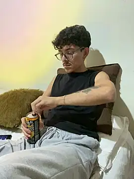 oreuk_dv Show Webcam